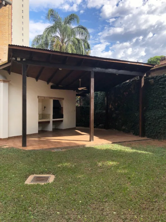 Casa en venta en barrio Mburucuya de 4 dorm. — foto 3