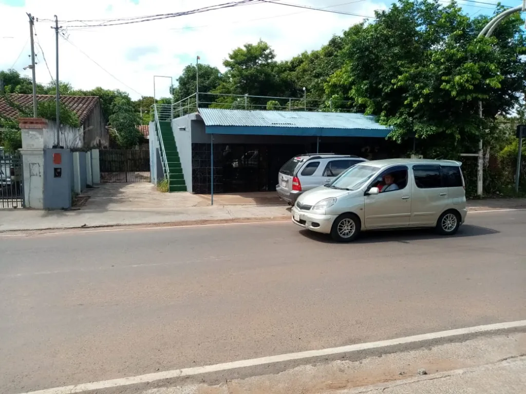 Vendo Terreno con Casa — foto 3