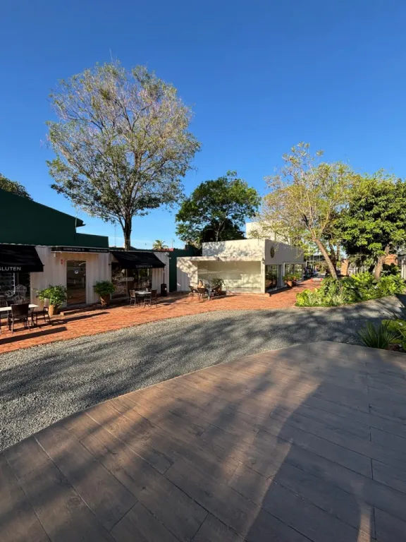 PASEO MANANTIALES, YKUA SATÍ: 132.5 M2, IDEAL P GASTRONÓMICOS, AMPLIOS AMBIENTES, PARKING — foto 2