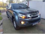Vendo Isuzu DMAX modelo 2.014
