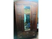 VENDO ROPERO ANTIGUO