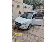 HERMOSA HYUNDAI TUCSON AÑO 2010 FULL EQUIPO. MOTOR: 2.0cc Diésel Turbo Intercooler.