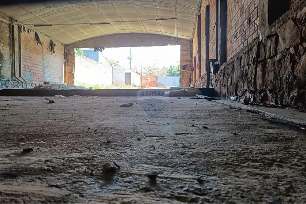ALQUILO DEPOSITOS EN LAMBARE 1.200 M2 TOTALES — photo 2