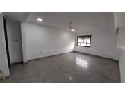 ALQUILO LOCAL EN BARRIO JARA PARA OFICINA O VIVIENDA