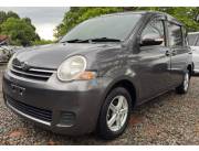 Toyota Sienta Año 2008/9 RECIÉN IMPORTADO
