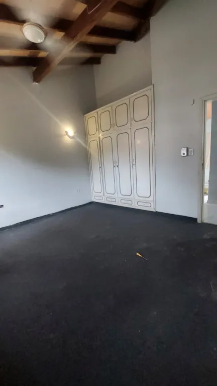 VENDO CASA DE DOS PLANTAS EN FERNANDO DE LA MORA ZONA SUR — foto 2