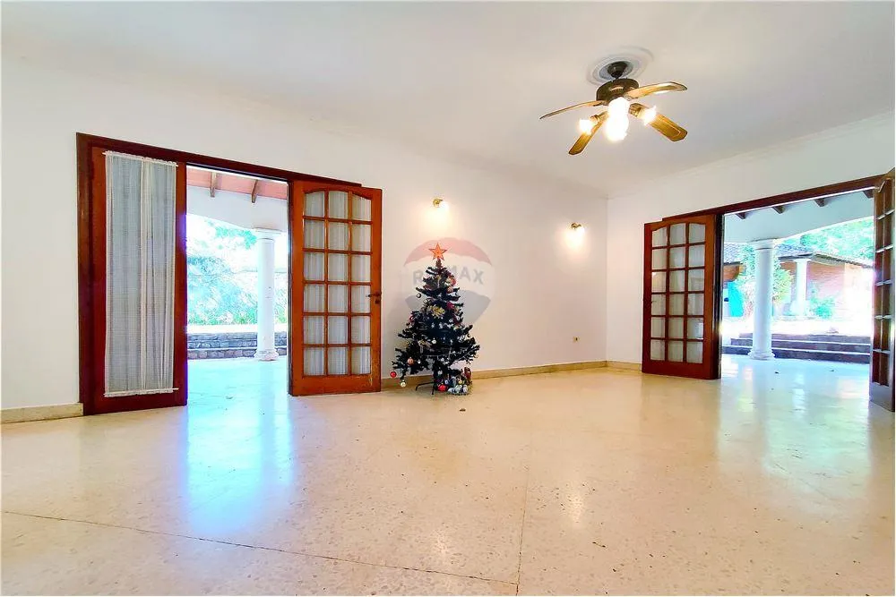 VTA.CASA 2 PLANTAS ESQUINA TERRENO 960M2 ITA ENRAMADA-ASUNCION — foto 3