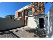 VENDO DUPLEX EN LUQUE LAURELTY