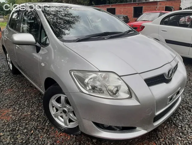 Toyota Auris 2007 - foto 2
