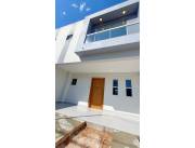 ALQUILO DUPLEX EN SAN LORENZO
