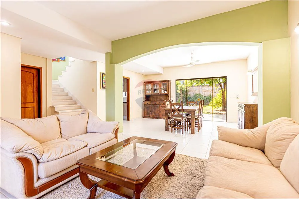EN VENTA CASA EN EXCELENTE ESTADO - ZONA YACHT — foto 3