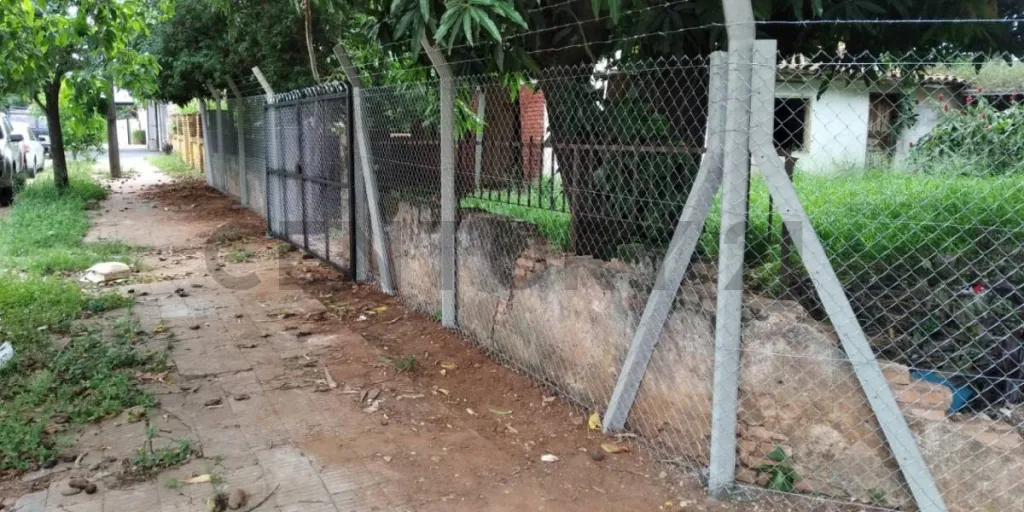 En venta propiedad en Barrio Villa Aurelia de Asunción — фото 3