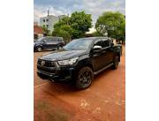 TOYOTA HILUX SR 2023