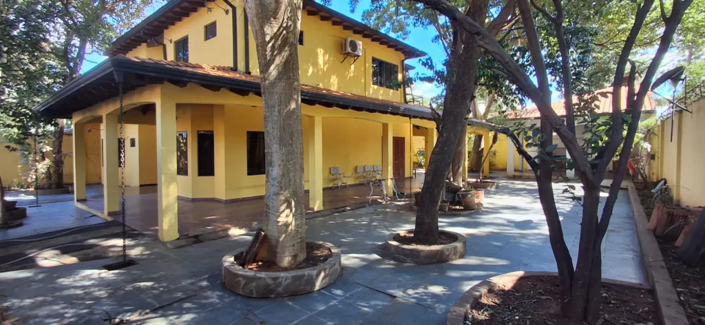 *CASA EN ALQUILER EN LAMBARE ZONA CANAL 13!* Hermosa Residencia en el Barrio Valle Yvate — foto 3