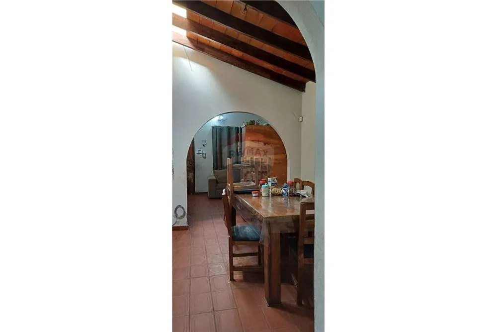 VENDO CASA EN ESQUINA EN BARRIO OBRERO — foto 3