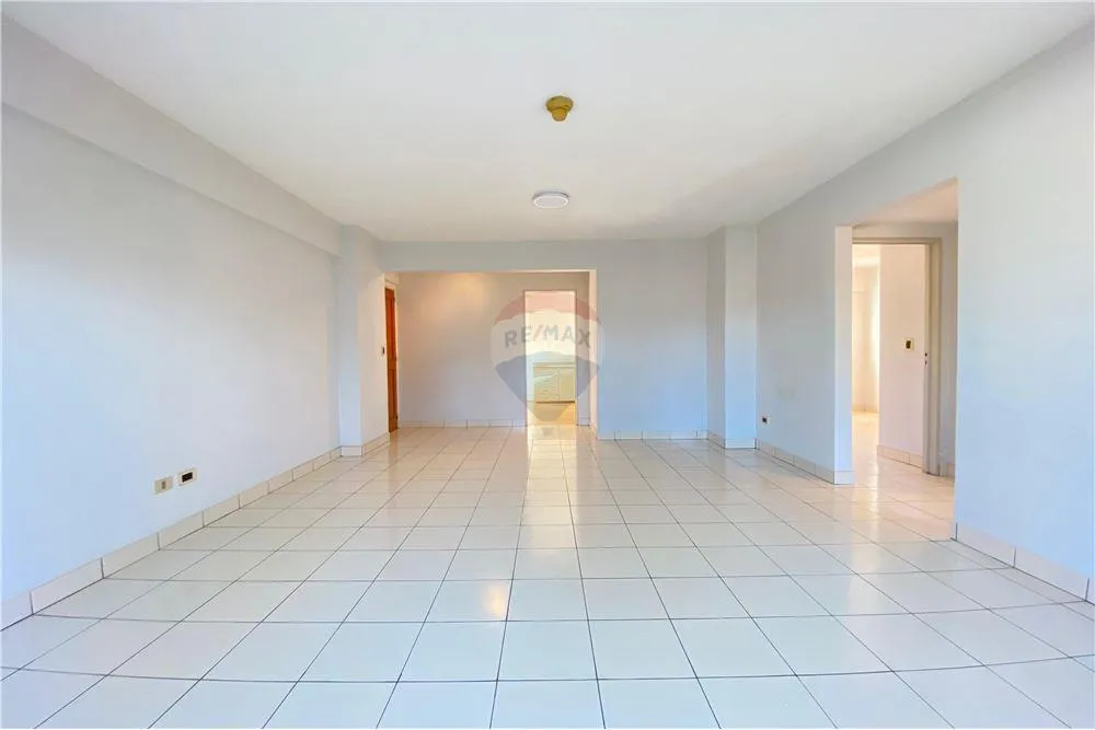 Departamento - Alquiler - Tacumbú, Paraguay — Foto 2