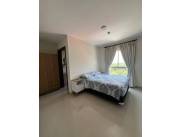 En Alquiler Departamento Amoblado en Luque Zona CIT ID 40854