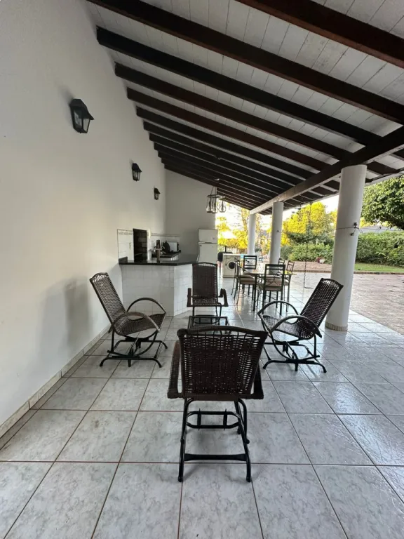 Vendo residencia en el Paraná Country Club — foto 2