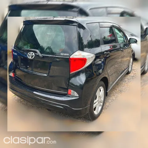 Toyota New Ractis 2010 — foto 3