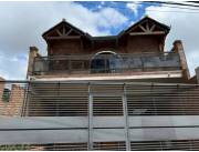 EN VENTA DUPLEX CON PISCINA A ESTRENAR EN FERNANDO DE LA MORA ZONA NORTE