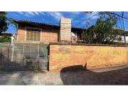 ALQUILO Casa, con opcion a COMPRA en pleno eje corporativo, uso comercial