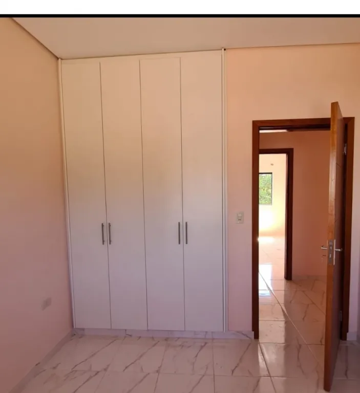 Duplex en venta en el Barrio Cerrado El Paraíso en la ciudad de Lambaré — foto 2