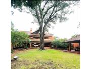 VENDO RESIDENCIA EN BARRIO MCAL ESTIGARRIBIA