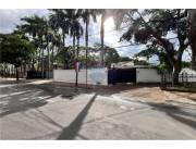 VENDO TERRENO SOBRE MARISCAL LOPEZ ZONA MBURUVICHA RÓGA