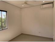 ALQUILO CASA SEMI NUEVA DE 3 DORMITORIOS LAURELTY-LUQUE
