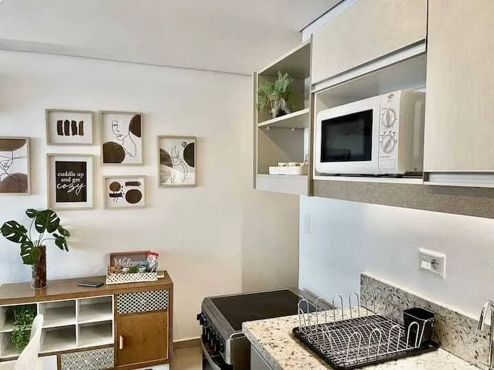 EN VENTA HERMOSO DEPARTAMENTO AMOBLADO Y EQUIPADO EN EL EDIFICIO SAN RAFAEL — Foto 2