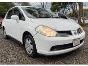 Nissan Tiida Año 2005 Color Blanco