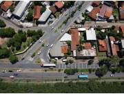 PROPIEDAD EN VENTA EN ESQUINA ESTRATÉGICA EN ASUNCIÓN
