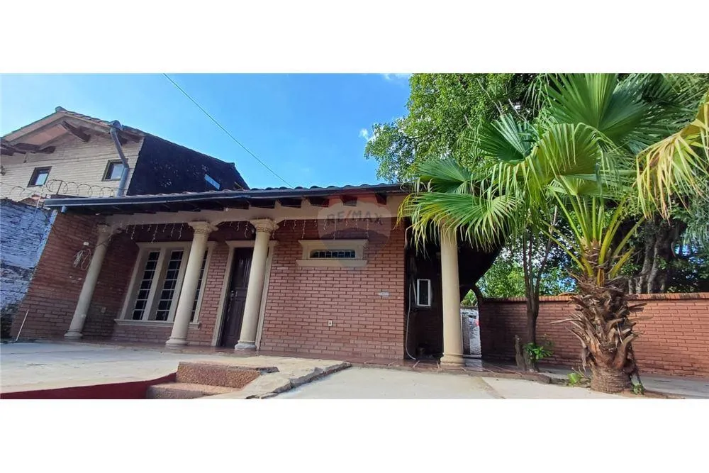VENDO AMPLIA CASA DE 3 DORMITORIOS EN BARRIO OBRERO - ASUNCIÓN — foto 2