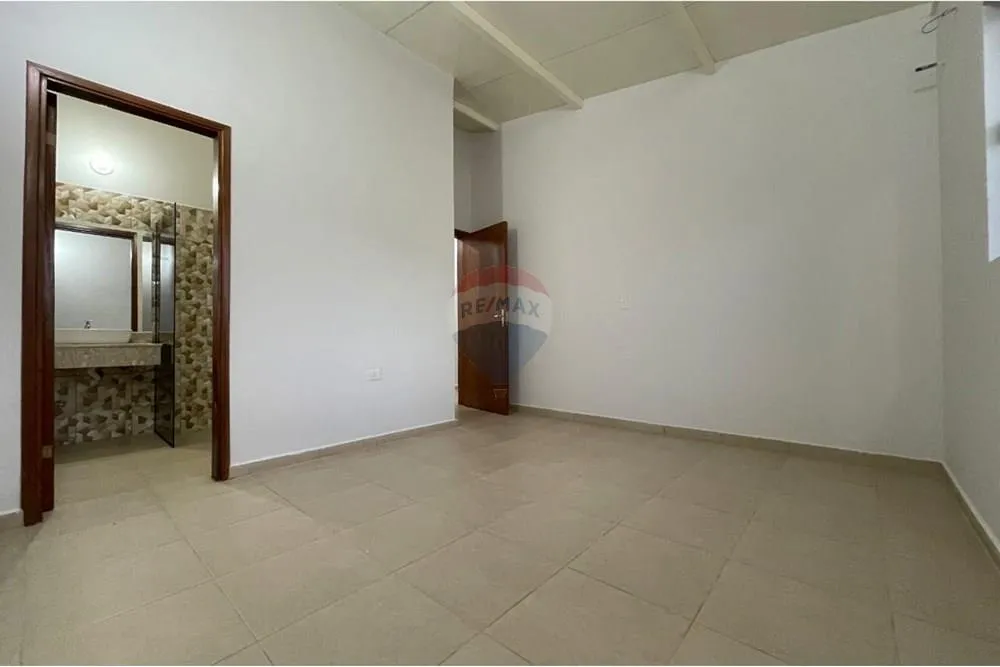 VENDO CASA A ESTRENAR DE 3 DORMITORIOS EN MORA CUÉ - LUQUE — foto 3