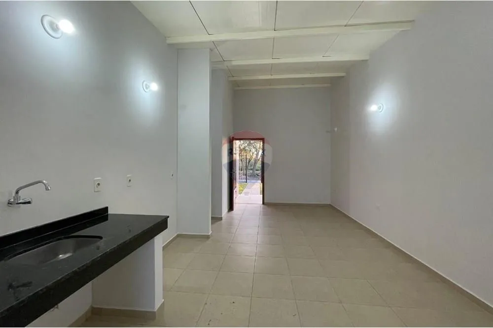 VENDO CASA A ESTRENAR DE 3 DORMITORIOS EN MORA CUÉ - LUQUE — foto 2