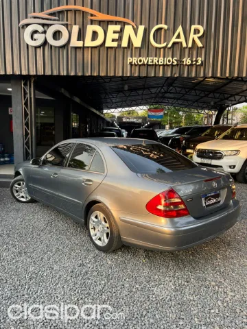 Mercedes-Benz E300 2005 — foto 6