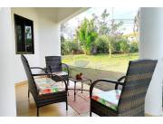 VENDO CASA CON 2 BUNGALÒ EN LA COLONIA ALEMANA