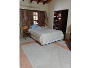 EN VENTA CASA DE 3 HAB. BARRIO SAN VICENTE-ASUNCIÓN