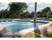 ALQUILO DUPLEX 3 HABITACIONES EN LAMBARE