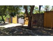 VENDO CASA 454 M2, CON AMPLIO TERRENO DE 1.251 m2, Bo Felicidad