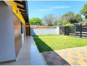 VENDO CASA EN ÑEMBY