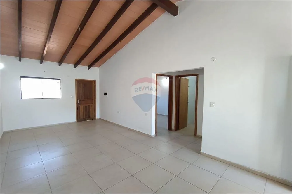 VENDO CHALET EN BARRIO REDUCTO - SAN LORENZO — foto 3