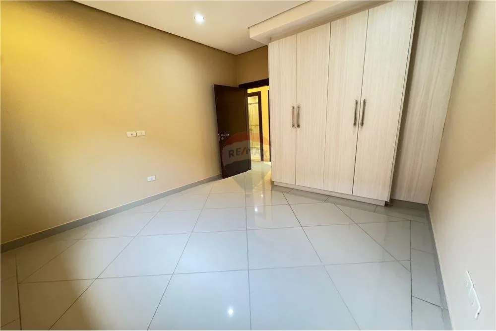 Casa - Venta - San Lorenzo, Paraguay — photo 3