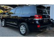 Vendo Toyota Land Cruiser año 2017