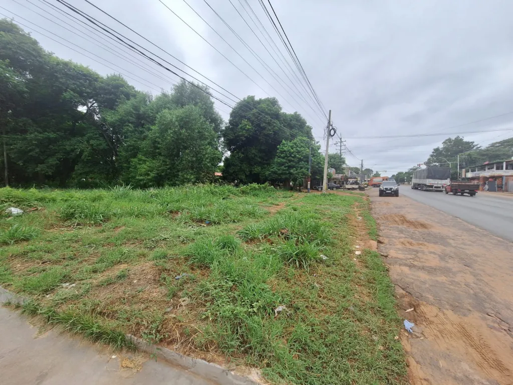 4 TERRENOS EN YTORORO EN ESQUINA SOBRE RUTA 1949 M2 TOTAL — foto 3