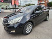 Remato Kia Río Sedan 2015 por 55.000.000,83.000 km