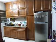 Vendo amplio terreno con Casa totalmente amoblada en Barrio los Laureles