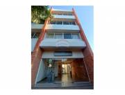 OFERTO MONOAMBIENTE CON COCHERA EN BARRIO GENERAL DÍAZ, ZONA CENTRICA DE ASUNCIÓN