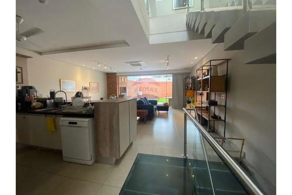 Duplex en Recoleta cerca de Colegios y Shoppings — foto 3