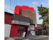 VENDO y/o PERMUTO, Edificio de 4 pisos en Bo. San Vicente.